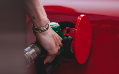 Dicas para poupar combustível nas suas férias